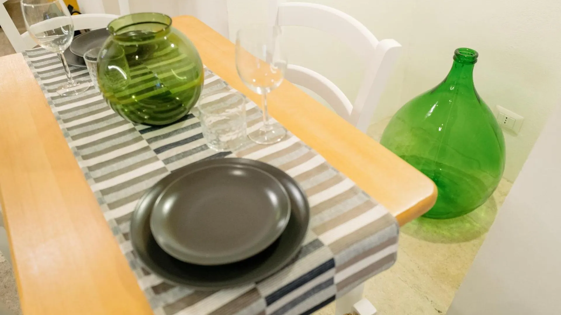 Travel Old Bari Apartment