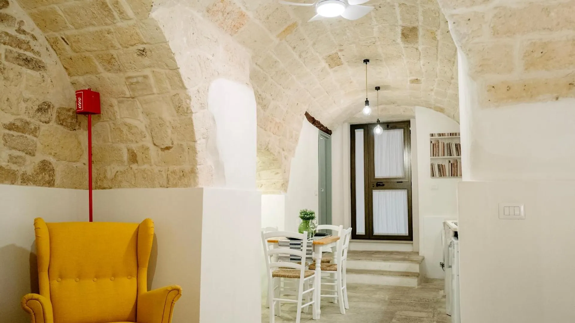 Travel Old Bari Apartment Italy